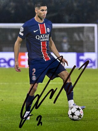 Foto firmada por Achraf Hakimi PSG