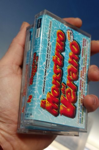 2 Casetes El Monstruo del Verano