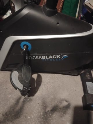 Bicicleta Estática Roger Black Fitness