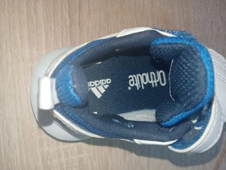 Zapatillas Adidas bebé T19