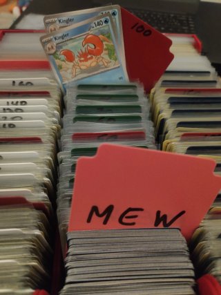 151(MEW) +800 cartas BULK Pokémon  NO HOLO ESPAÑOL