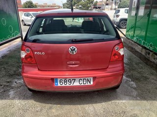 Volkswagen Polo 2003 1.4 gasolina 75CV 137.000km