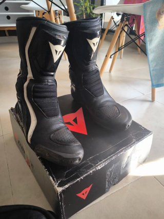 Conjunto equipación total Dainese Moto Negro/Naran