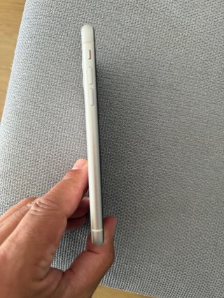 iPhone 11 Apple