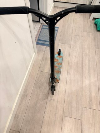 Patín Scooter con diseño de pizza
