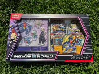 Collezione Premium Garchomp ex di Camilla ITA