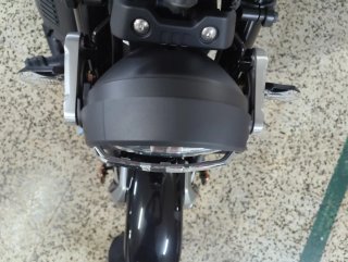 Yamaha XSR 125 Legacy Negra y Dorada Como nueva