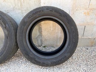 2 Neumáticos Kumho 235/55/17