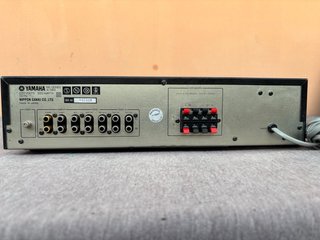 Amplificatore Yamaha A-560 Nero