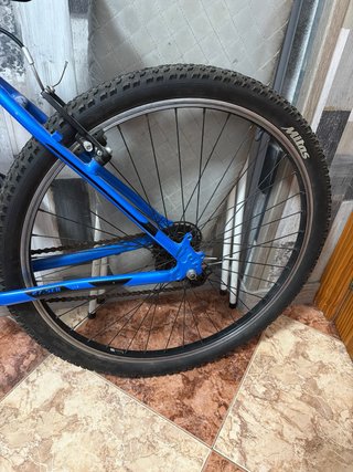 Bicicleta de montaña azul INDOOR
