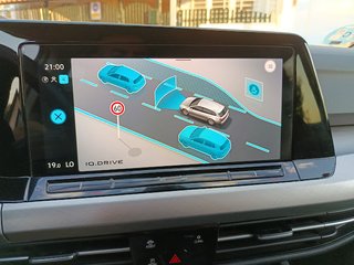 Volkswagen Golf 2.0 TDi versión 8