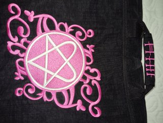 Bandolera LOVE METAL HIM Negra y Rosa