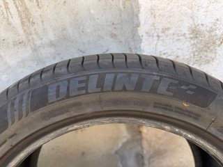 2 Neumáticos Delinte 225/50/17
