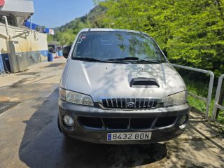Hyundai h1 2000