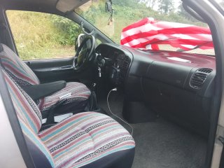 Hyundai h1 2000