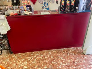 Mostrador de tienda en muy buen estado