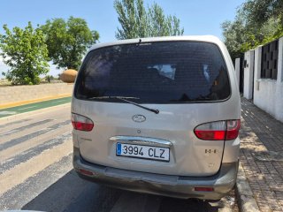 Hyundai H-1 2003