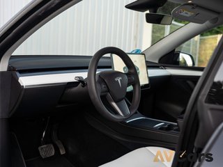 Tesla Model Y RWD 2023 Nacional Unico Prop.
