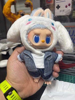 Muñeco labubu sanrio Cinnamoroll Pop Mart