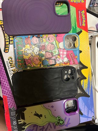 4 Fundas iPhone 14 Estilo Y2K