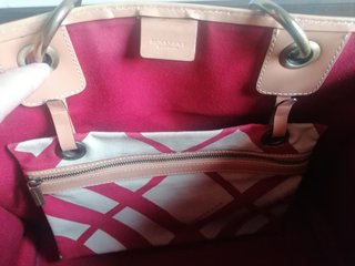 Bolso Burberry Beige y burdeos