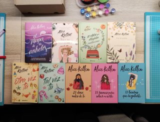 Novela romántica. Lote de libros de Alice Kellen.
