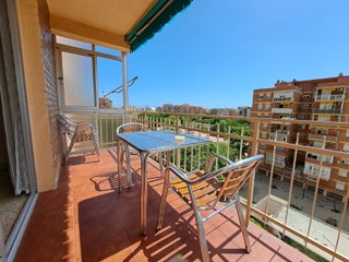 Alquilo habitación en Málaga Julio y Agosto