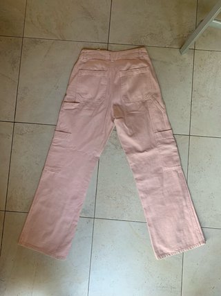 Pantalón cargo rosa Zara