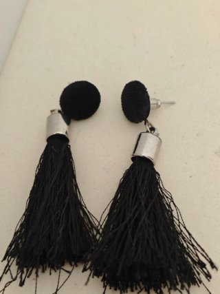 Conjunto Pendientes y Anillo Negro/Plata