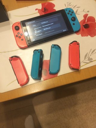 Nintendo Switch Joy-Con Blu e Rosso