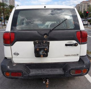 Nissan Terrano II Despiece Faros