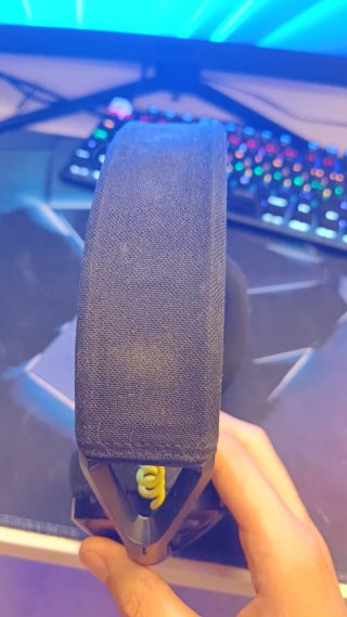 Auriculares Logitech G435 Negros y Amarillos