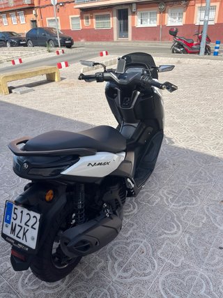 Yamaha NMAX 125 2025 Blanca