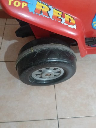 Triciclo elettrico 6V per bambini