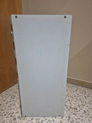 Armario vitrina cristal, con estante interior