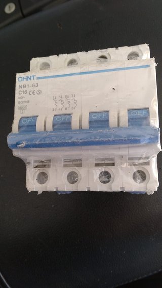 Interruptor Automático CHNT NB1-63 C16