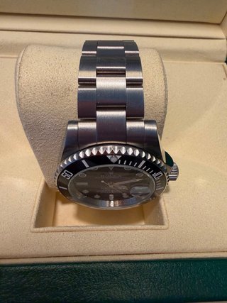 Rolex Submariner 126610LN