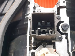 PILOTO TRASERO DERECHO VOLVO VOLVO V70 FAMILIAR 2000-2009