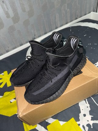Adidas Yeezy 350 Boost V2 Negro Gris