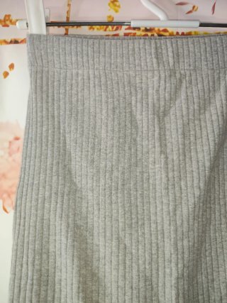 Falda Zara Gris Talla S