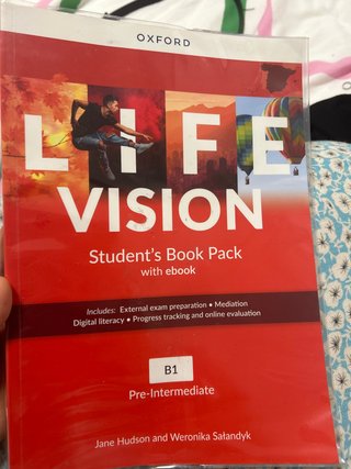 Un libro de secundaria