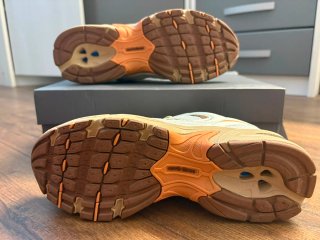 Zapatillas New Balance 530 Running Marrones y Blan