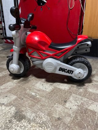 Moto Giocattolo Chicco Ducati Rossa
