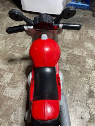 Moto Giocattolo Chicco Ducati Rossa