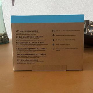 Amazon Echo Show 8 - Precintado