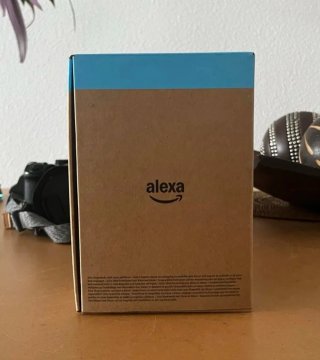 Amazon Echo Show 8 - Precintado