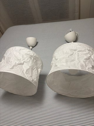 Lámpara de techo de papel