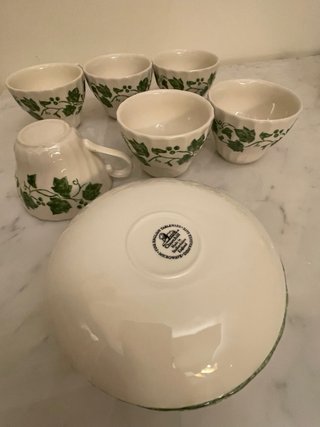 Set Tazze e Piattini Churchill Verde e Bianco