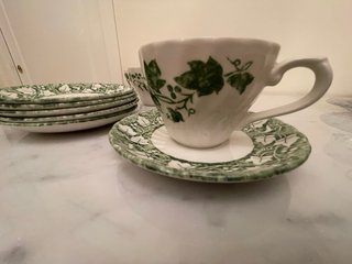 Set Tazze e Piattini Churchill Verde e Bianco