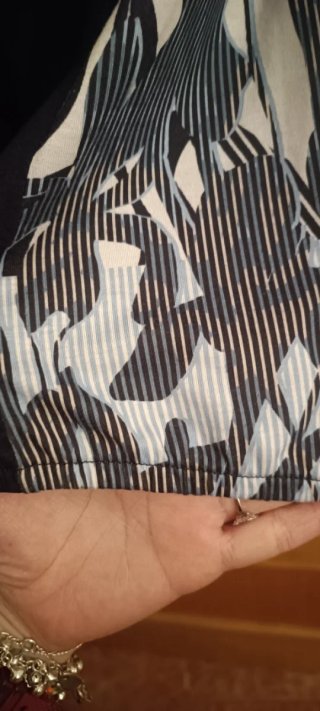 Camiseta estampada suave, cómoda, fresca.